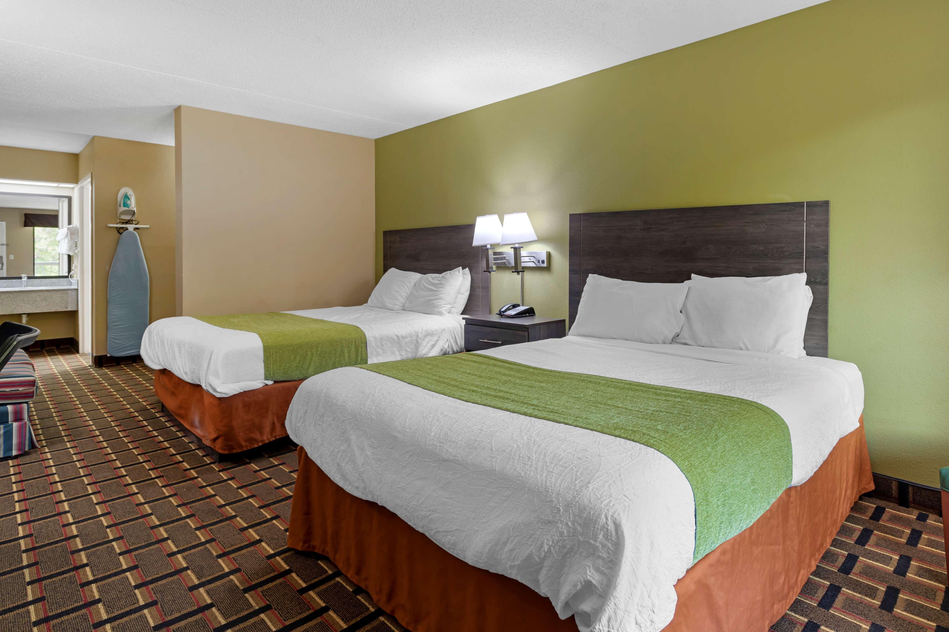 Surestay Hotel By Best Western Lenoir City Exterior photo