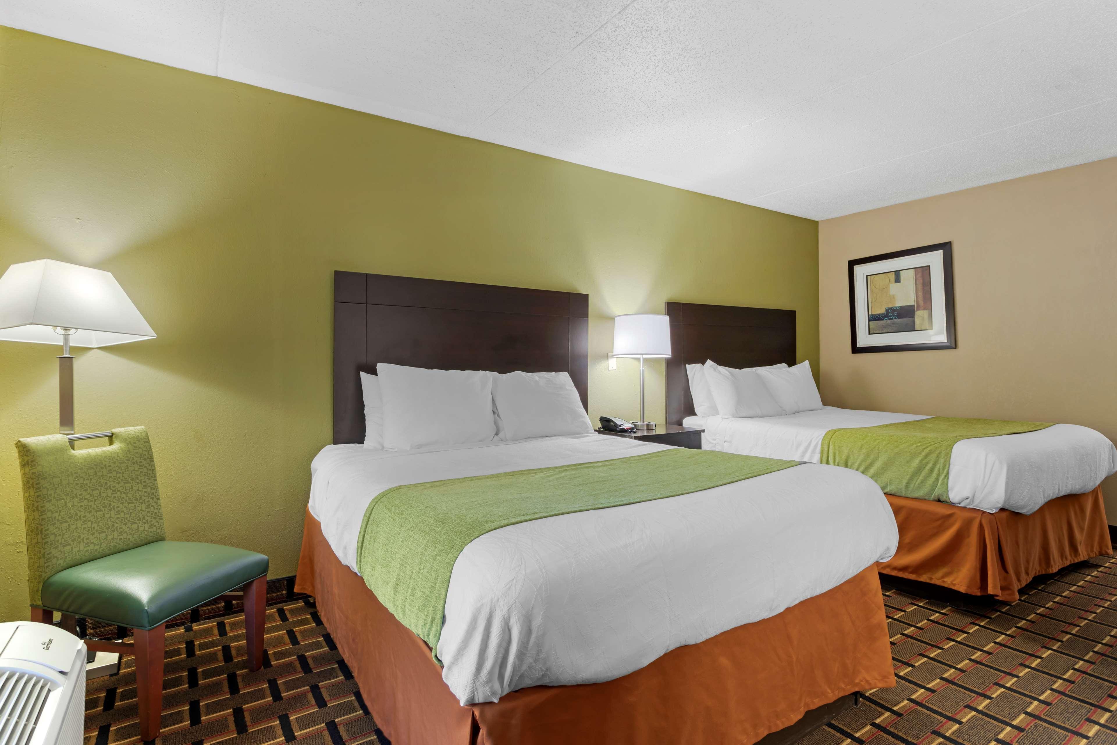 Surestay Hotel By Best Western Lenoir City Exterior photo